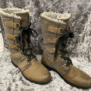 Sorel Emilie women’s size 10 boots